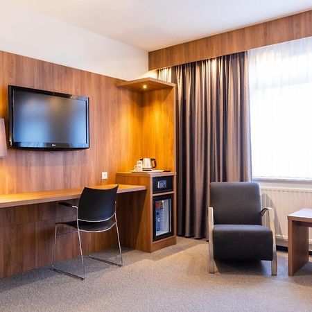 أوس City Hotel المظهر الخارجي الصورة