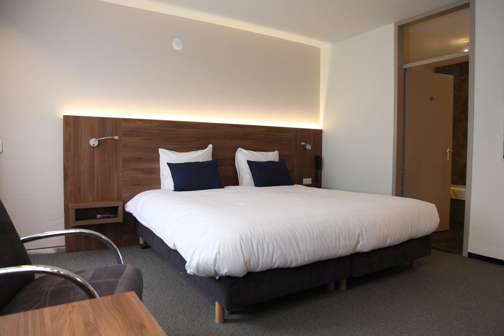 أوس City Hotel المظهر الخارجي الصورة