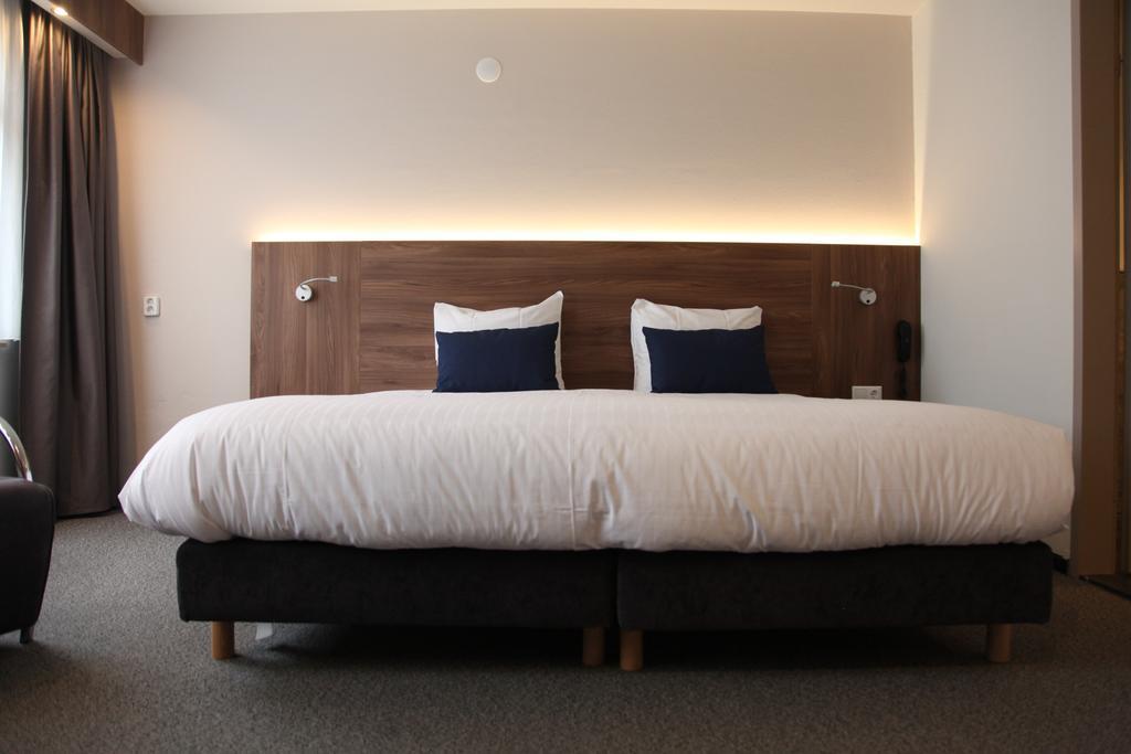 أوس City Hotel المظهر الخارجي الصورة