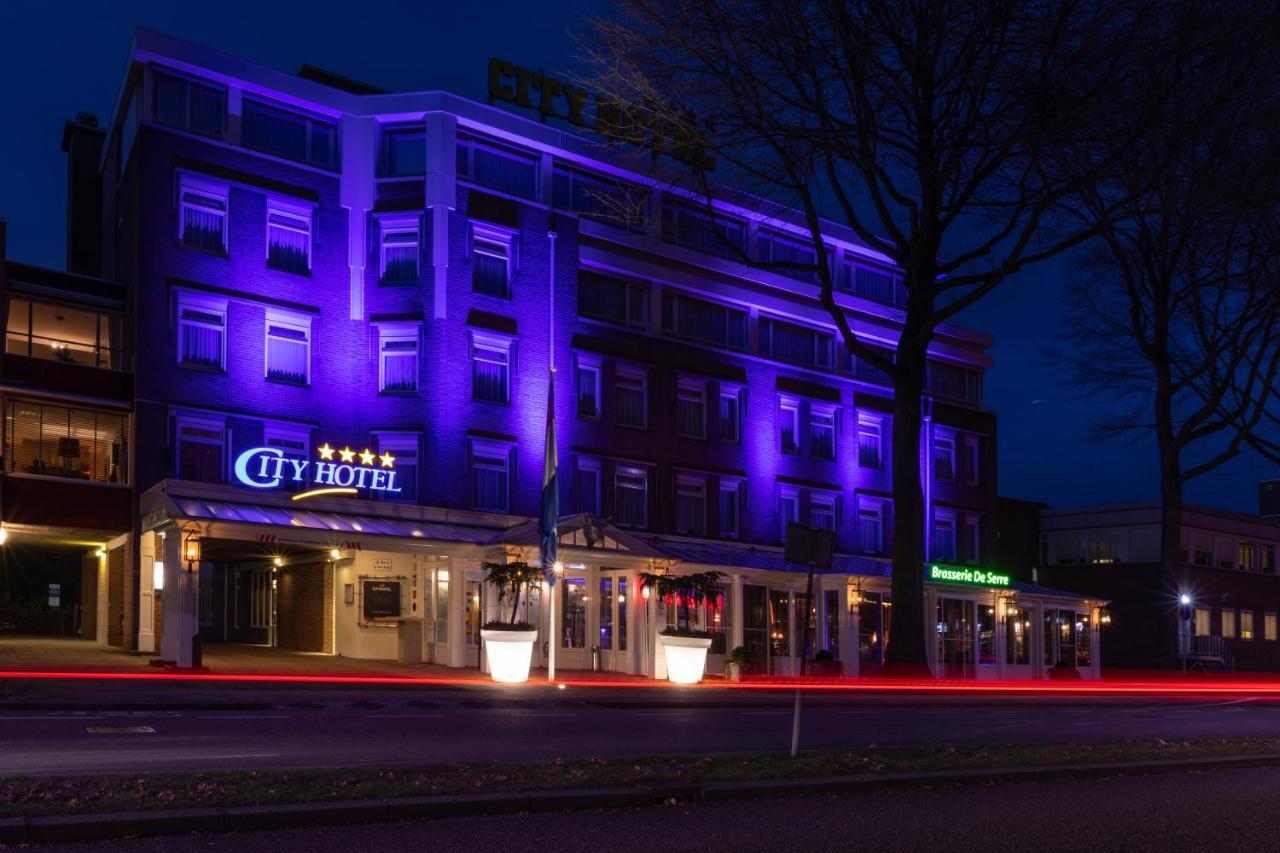 أوس City Hotel المظهر الخارجي الصورة